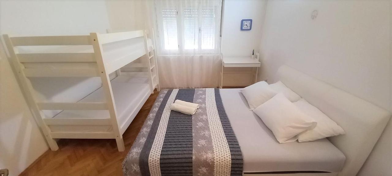 Apartment Tiger Lily Mostar Esterno foto
